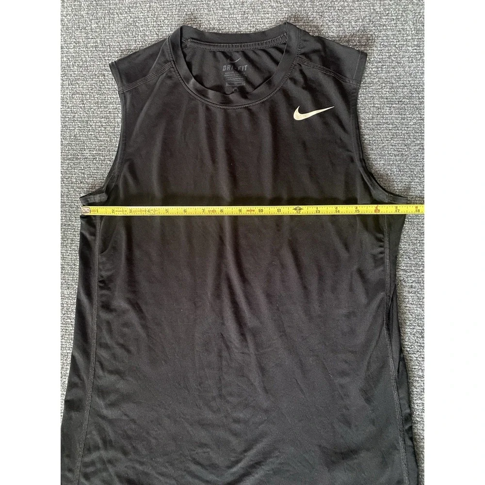 NIKE Dri-Fit Size XL Men's Black Sleeveless Athletic Tank Top